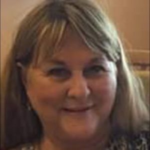 Meet your Posher, Debra